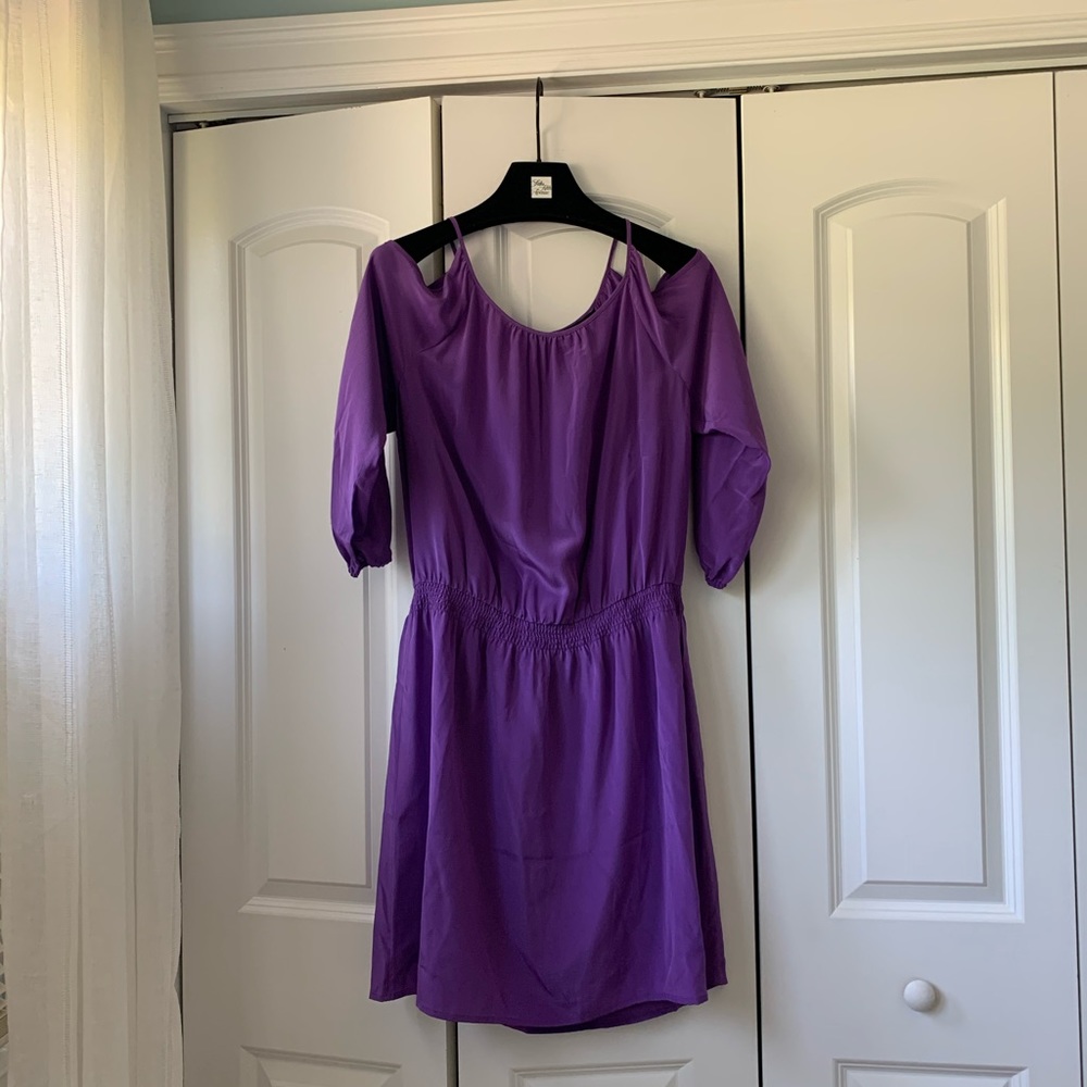 NWT White House Black Market Cold Shoulder Dress - Picture 2 of 3